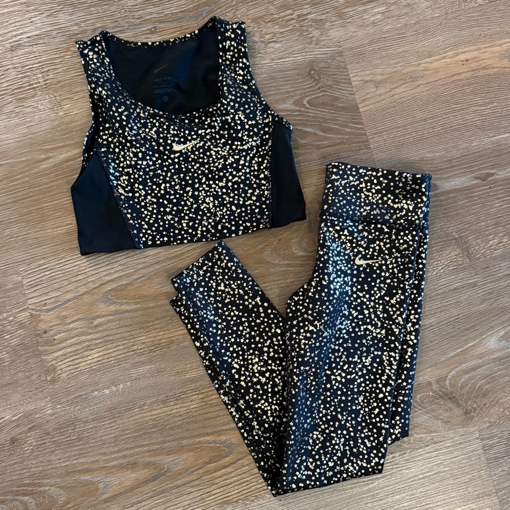 Nike Black Metallic Leggings And Matching Top Set Girls Size S